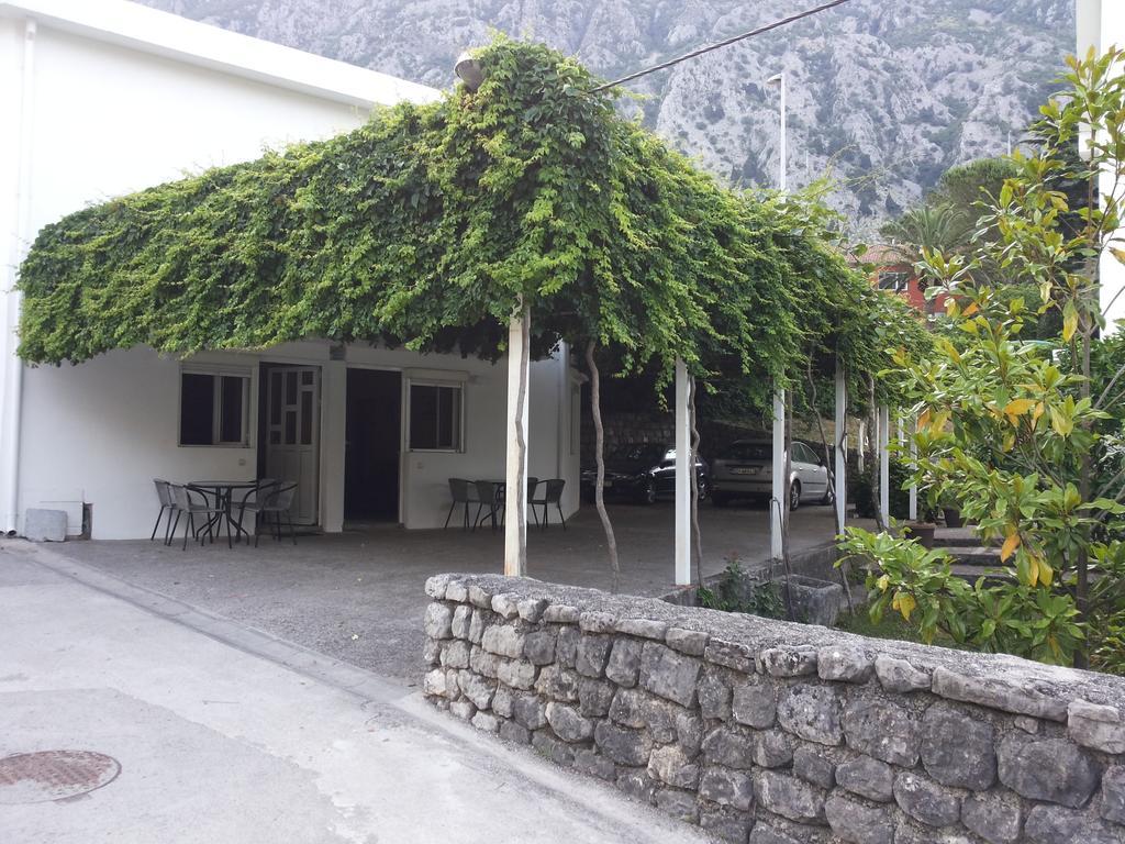 Rooms & Apartments Vukasovic Kotor Værelse billede